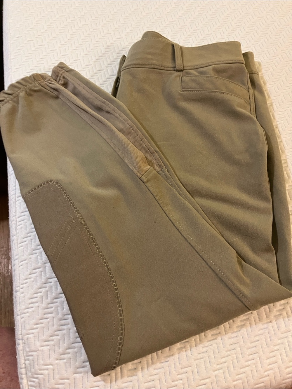 Women’s Tan zipper front tiding Pants
